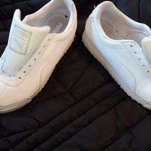 Puma size 5 "Roma Basic"